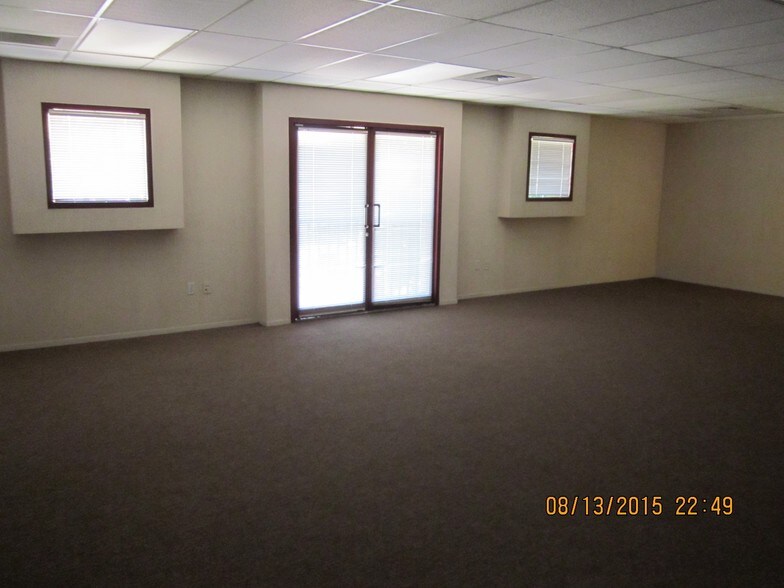 More Photos Of 1120 6th St, Modesto Unknown For Lease