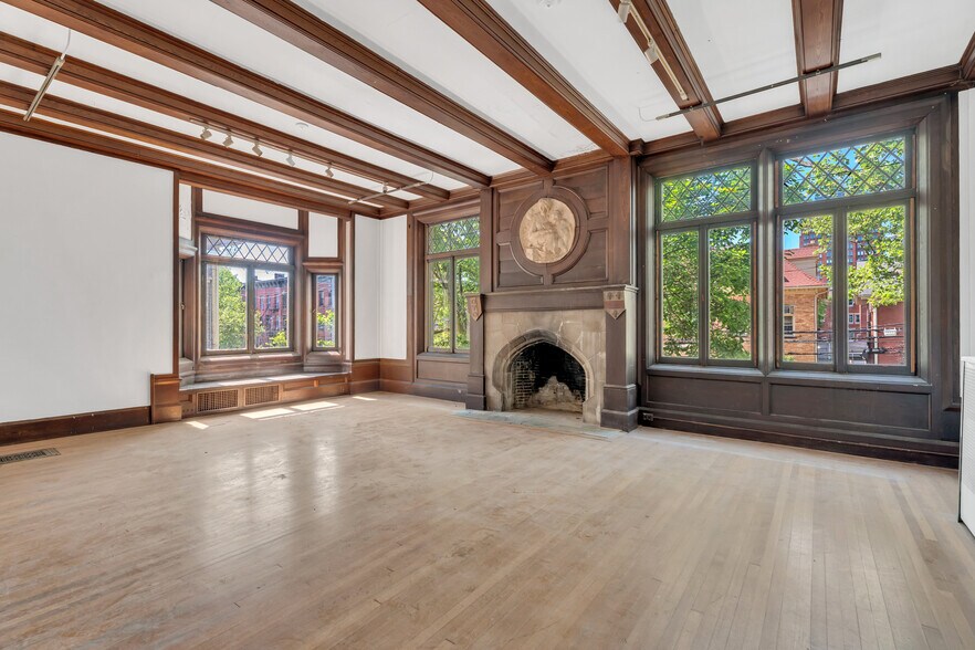 More Photos Of 51 Trumbull St, New Haven Office For Sale
