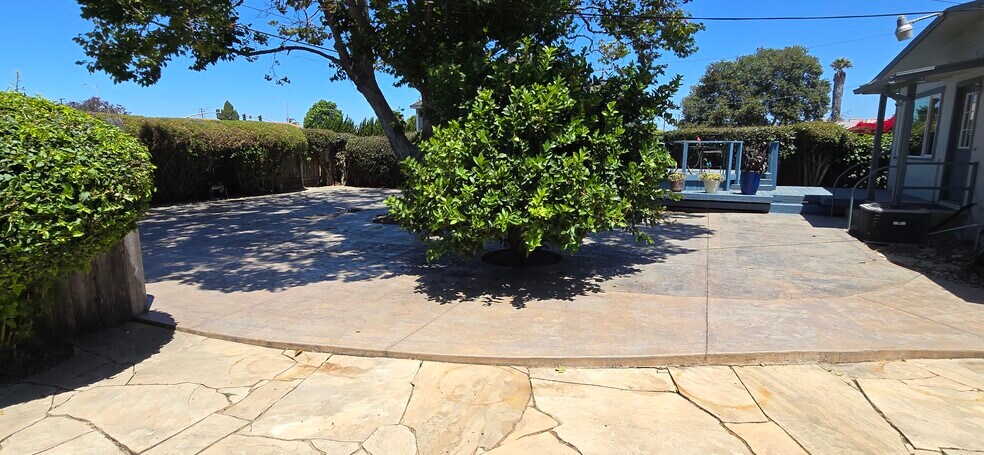 More Photos Of 133 N G St, Lompoc Medical For Sale