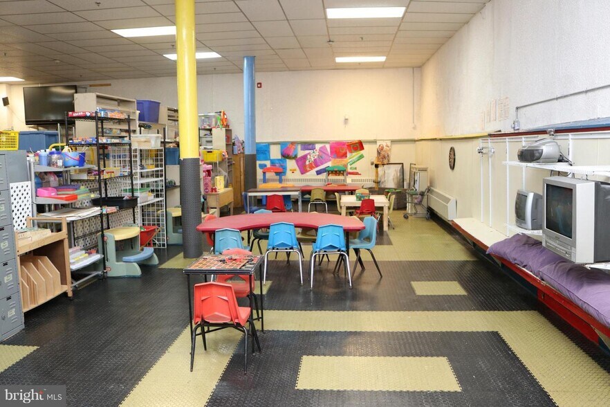 More Photos Of 101 W Mount Pleasant Ave, Philadelphia Daycare Center For Sale