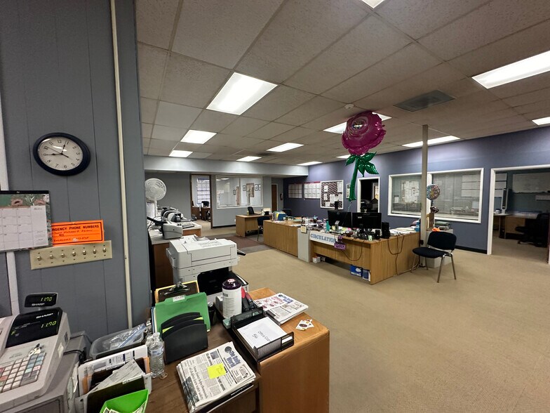More Photos Of 315 S Michigan St, Aberdeen Office For Sale