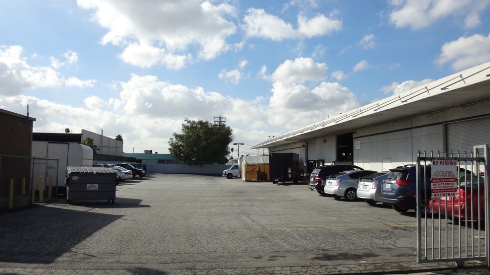 More Photos Of 1918 Frank Stiles St, South El Monte Warehouse For Lease
