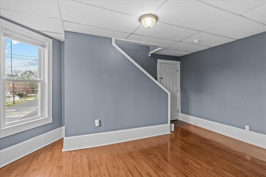 More Photos Of 816 Collings Ave, Collingswood Apartments For Sale