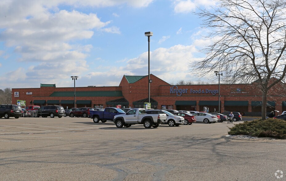 More Photos Of 5878 Harrison Ave, Cincinnati Storefront For Sale