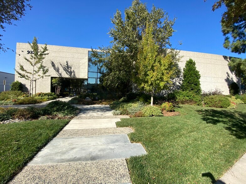 More Photos Of 9223 Eton Ave, Chatsworth Manufacturing For Lease