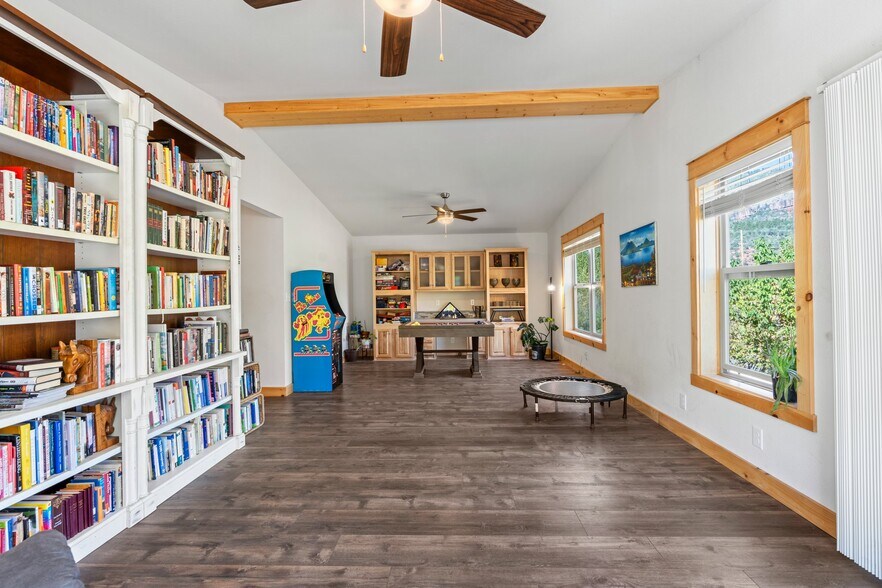 More Photos Of 27846 US 550, Durango Specialty For Sale