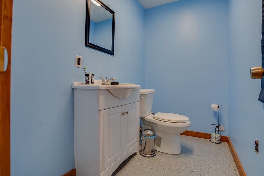 More Photos Of 12080 County Highway 21, Franklin Office For Sale