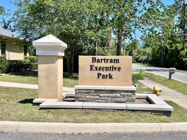 More Photos Of 1633 Race Track Rd, Saint Johns Medical For Sale