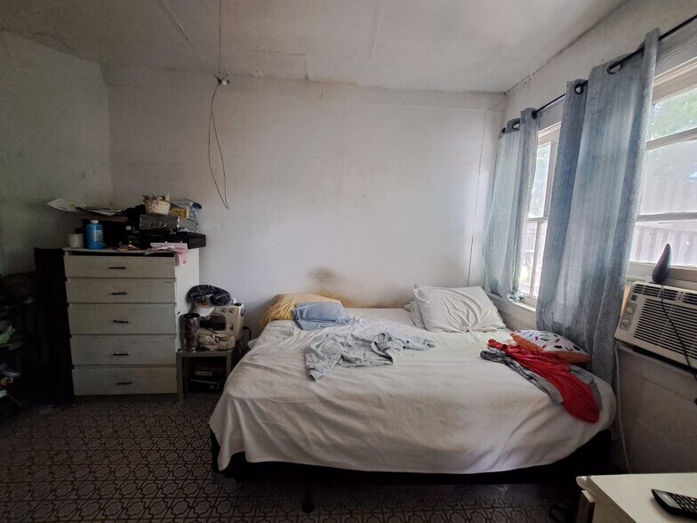 More Photos Of 2835 SW 37th Ct, Miami Apartments For Sale