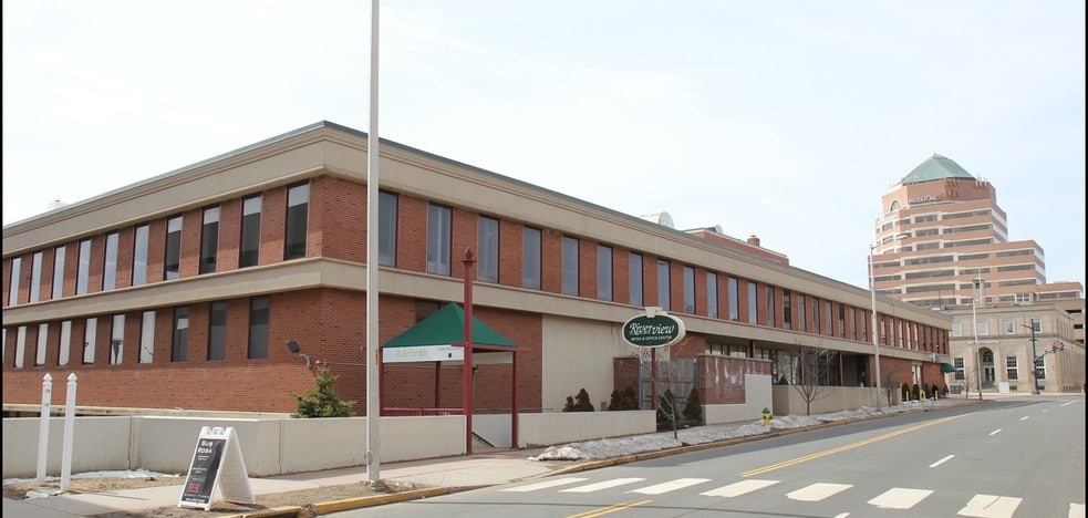 Primary Photo Of 100-140 Riverview Ctr, Middletown Office For Lease