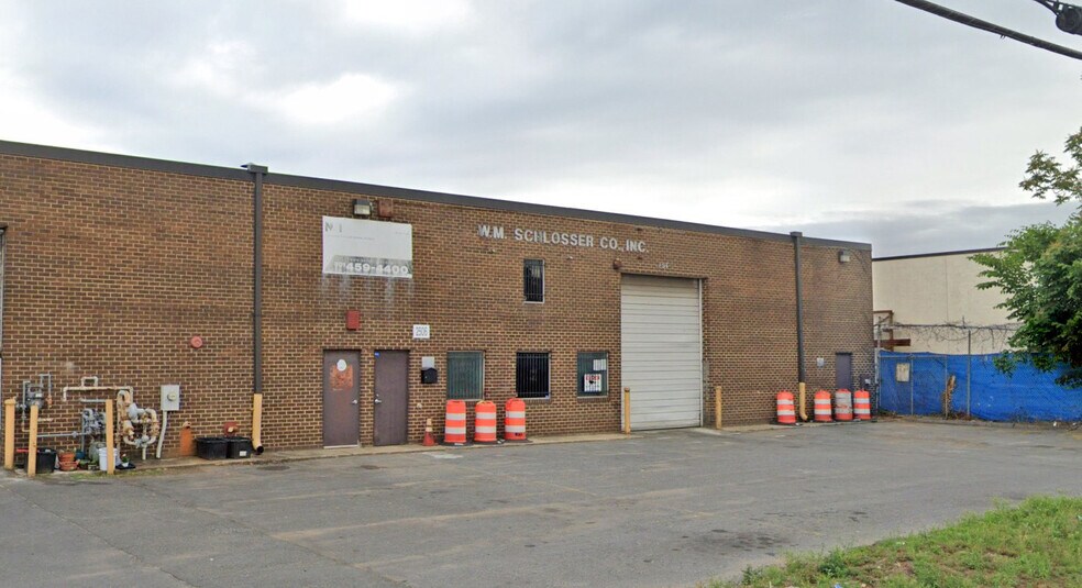 More Photos Of 2504-2506 51st Ave, Hyattsville Warehouse For Lease