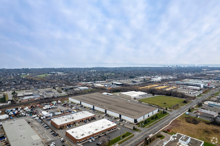 More Photos Of 4240 Harvester Rd, Burlington Warehouse For Lease