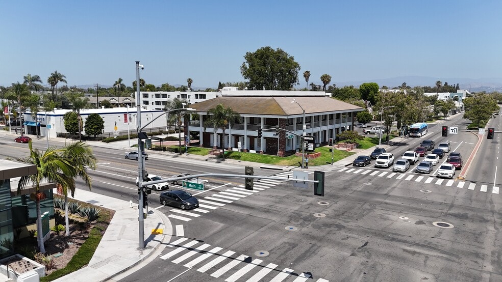 More Photos Of 1701 N Main St, Santa Ana Office For Sale