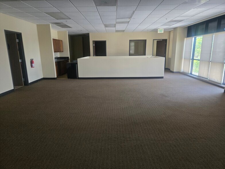 More Photos Of 10409 Alder Ave, Bloomington Warehouse For Sale