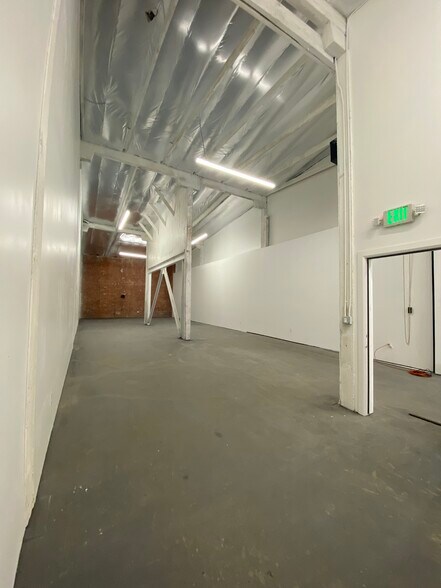 Primary Photo Of 6000 Gramercy Pl, Los Angeles Warehouse For Lease