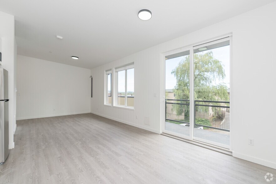 More Photos Of 3727-3755 S Hood Ave, Portland Apartments For Sale