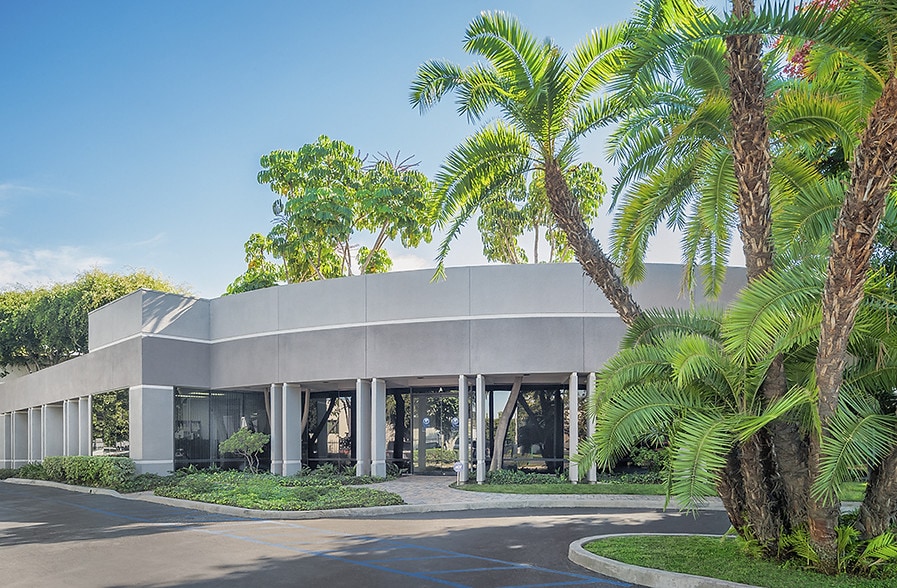 Primary Photo Of 17252 Armstrong Ave, Irvine Research And Development For Lease