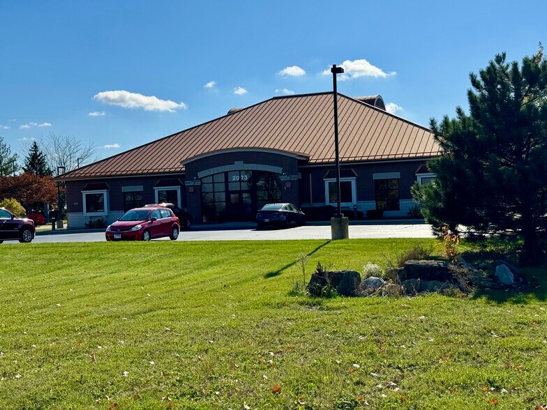 More Photos Of 2073-2075 Wiesbrook Rd, Oswego Medical For Lease