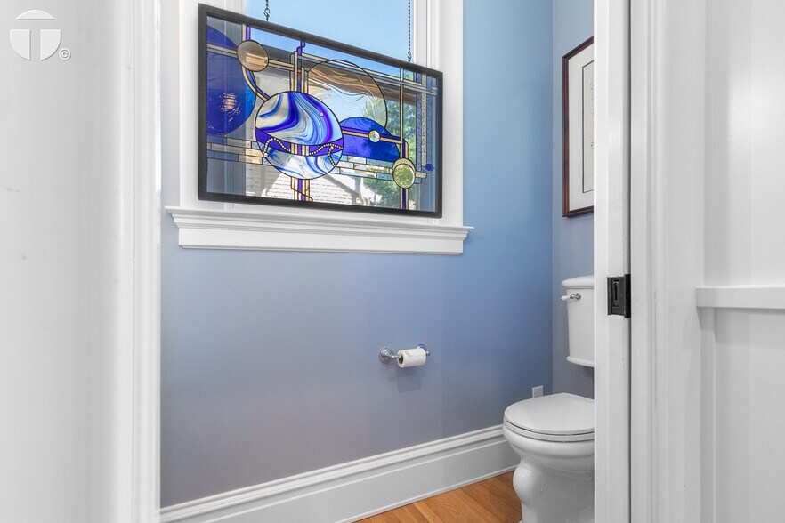 More Photos Of 2220 Capitol Ave, Sacramento Apartments For Sale