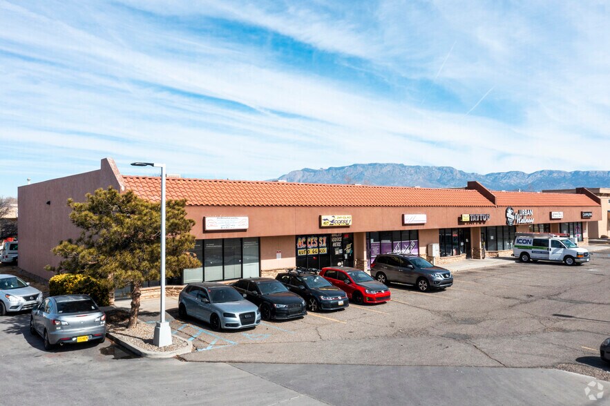 More Photos Of 405 Montano Blvd NE, Albuquerque Industrial For Lease