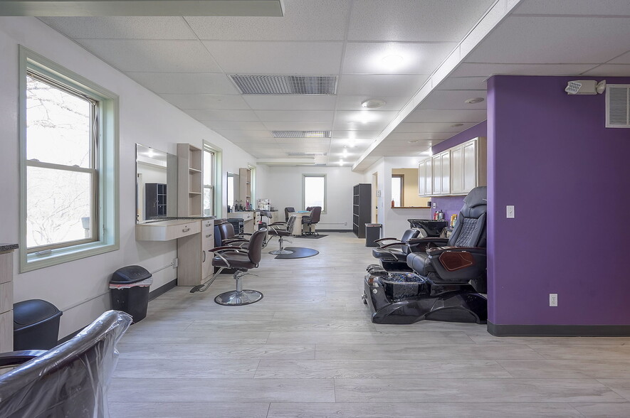 More Photos Of 425 W Pine St, Raymore Medical For Sale