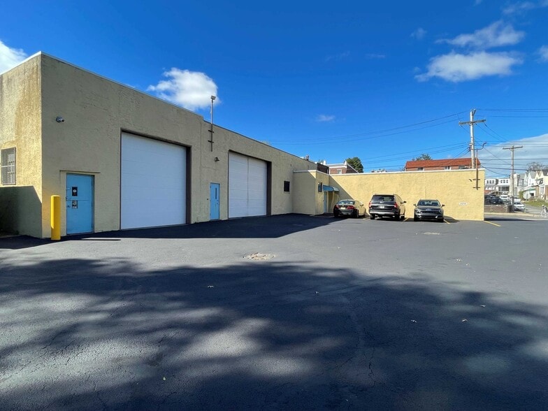 More Photos Of 113-115 N 5th St, Darby Warehouse For Sale