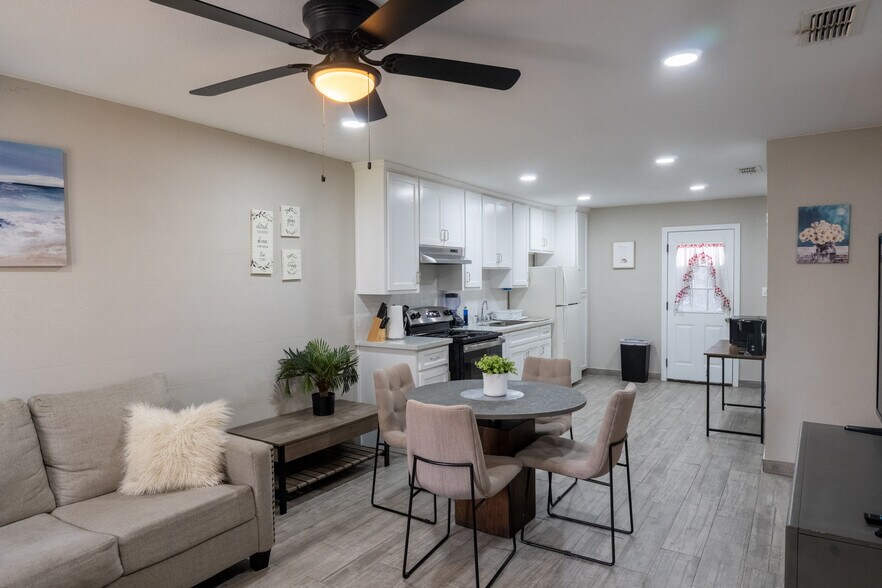More Photos Of 2513 Beaumont Ave, McAllen Apartments For Sale