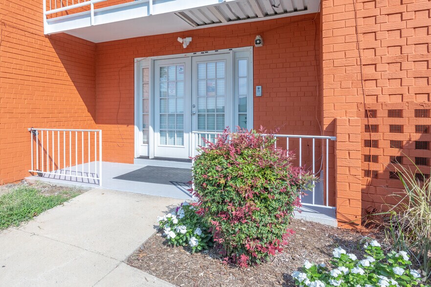 More Photos Of 3320-3322 Wheeler Rd SE, Washington Apartments For Sale