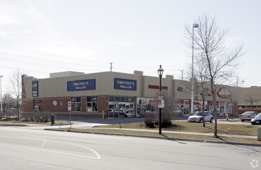 More Photos Of 17906 Yonge St, Newmarket General Retail For Lease