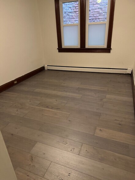 More Photos Of 32 Market St, Bangor Storefront Retail Office For Sale