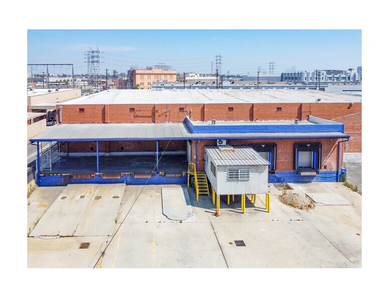 More Photos Of 1600 Naud St, Los Angeles Warehouse For Sale