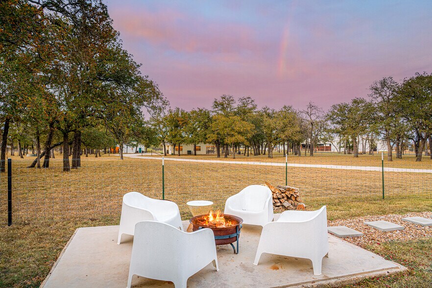 More Photos Of 67 Shaun Ln, Fredericksburg Apartments For Sale