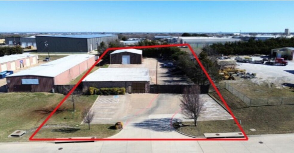 More Photos Of 609 S 4th Ave, Mansfield Showroom For Lease