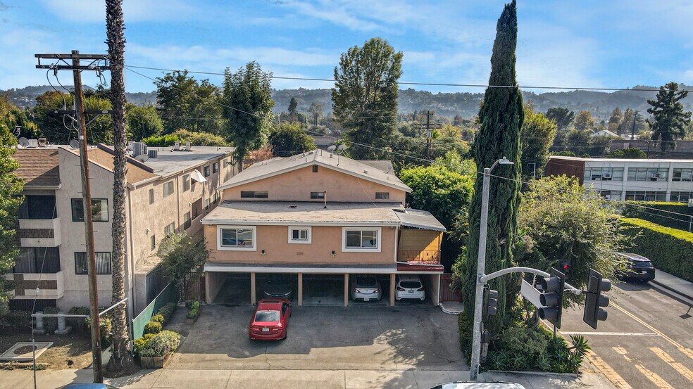 More Photos Of 12256 Riverside Dr, Valley Village Apartments For Sale