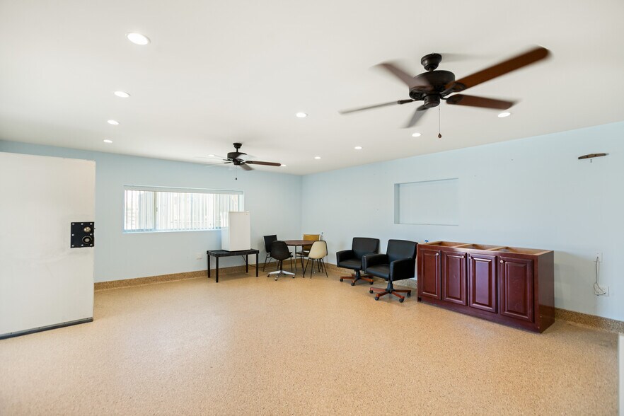 More Photos Of 7757 Jackson St, Paramount Land For Lease