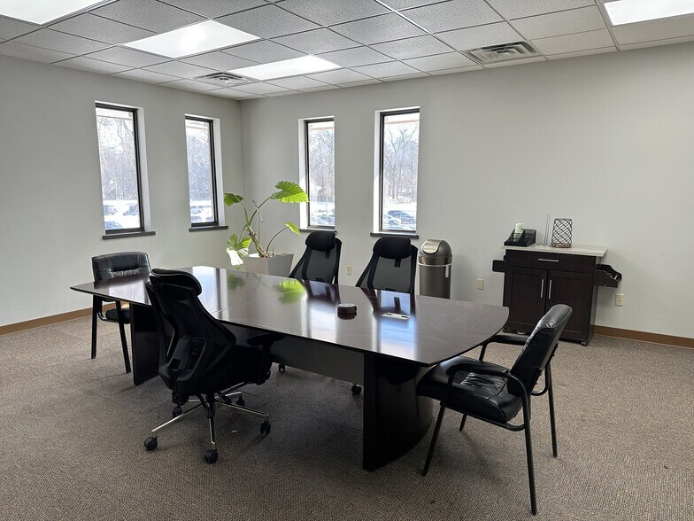 More Photos Of 6629 W Central Ave, Toledo Office For Lease