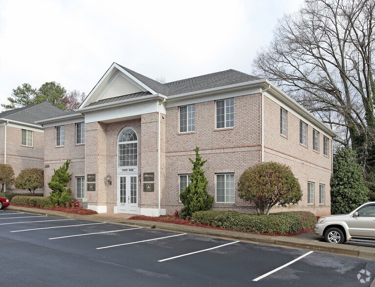 More Photos Of 3225 Shallowford Rd, Marietta Office For Lease
