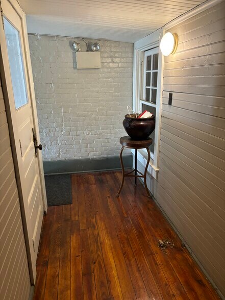 More Photos Of 921 W Washington St, Allentown Industrial For Sale