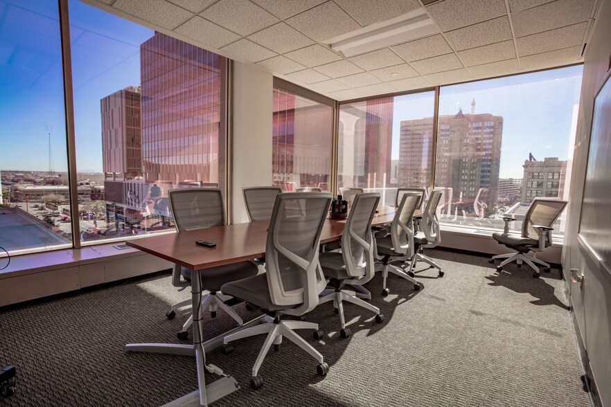 More Photos Of 201 E Main Dr, El Paso Office For Lease