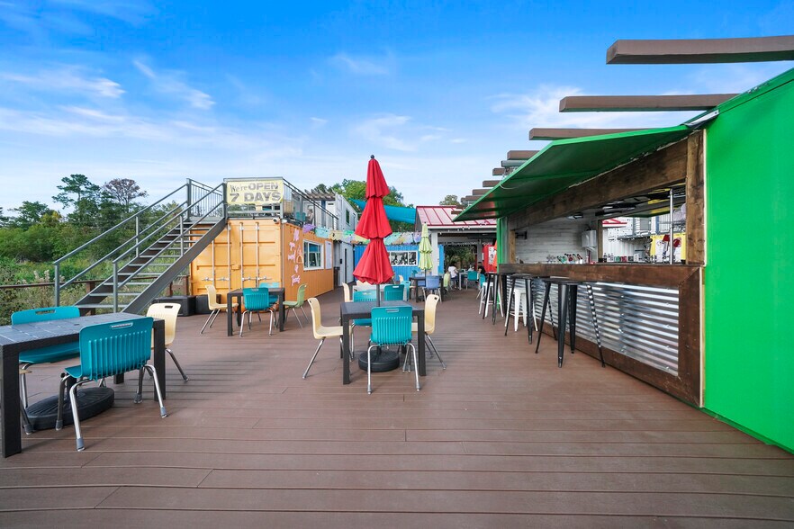 More Photos Of 5802 FM 1488, Magnolia Restaurant For Sale