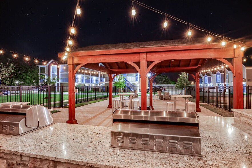 More Photos Of 5431 Essen Ln, Baton Rouge Apartments For Sale