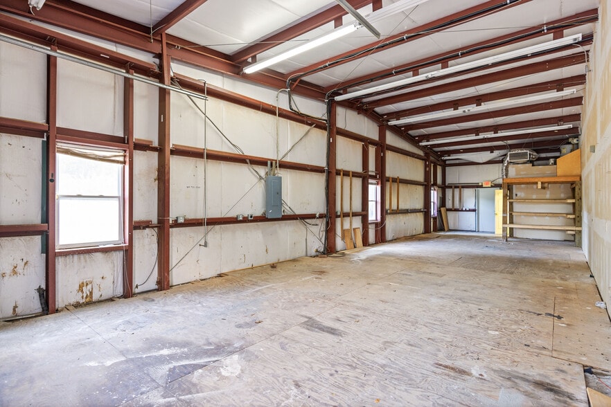 More Photos Of 7227 Beach Dr SW, Ocean Isle Beach Freestanding For Lease