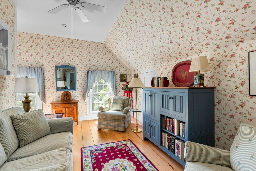 More Photos Of 22 High St, Camden Hospitality For Sale