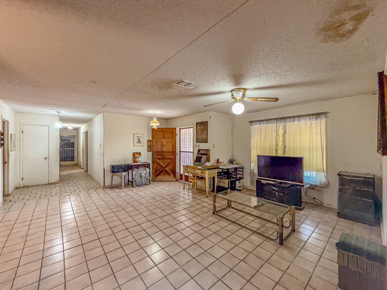 More Photos Of 587 Garza Jones Ln, Laredo Land For Sale