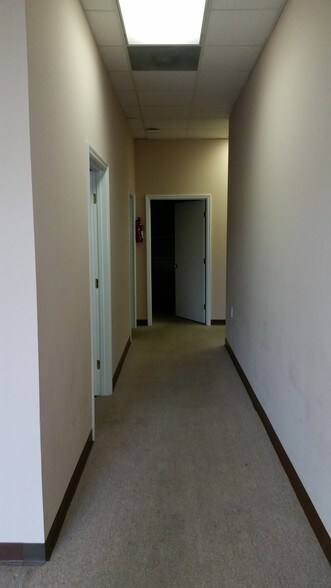 More Photos Of 4582 Cumberland Rd, Fayetteville Freestanding For Lease
