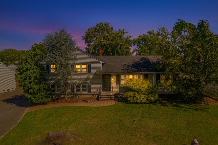 More Photos Of 30 Brant Ave, Clark Office For Sale