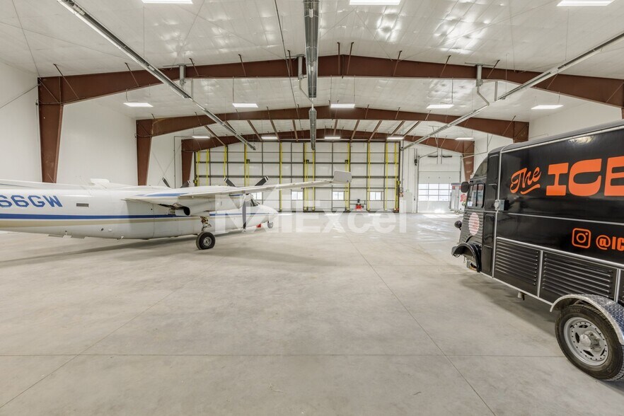 More Photos Of 2168 1500 N St st, Cedar City Airplane Hangar For Sale