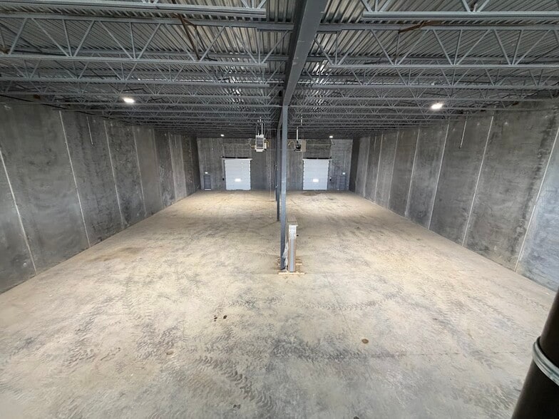 More Photos Of 5023 28 St NW, Edmonton Warehouse For Sale