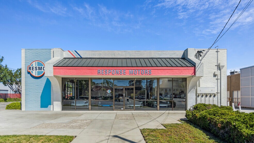 More Photos Of 2490 Old Middlefield Way, Mountain View Freestanding For Sale