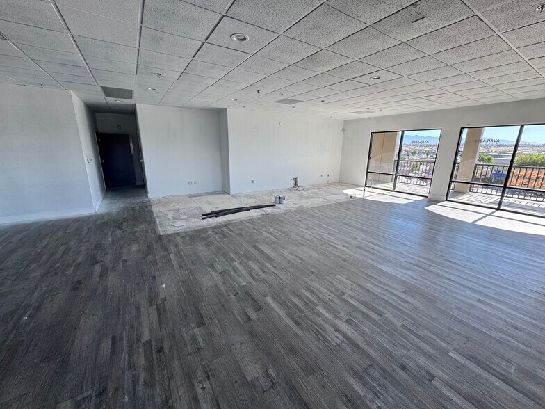 More Photos Of 19341 Bear Valley Rd, Apple Valley Medical For Lease